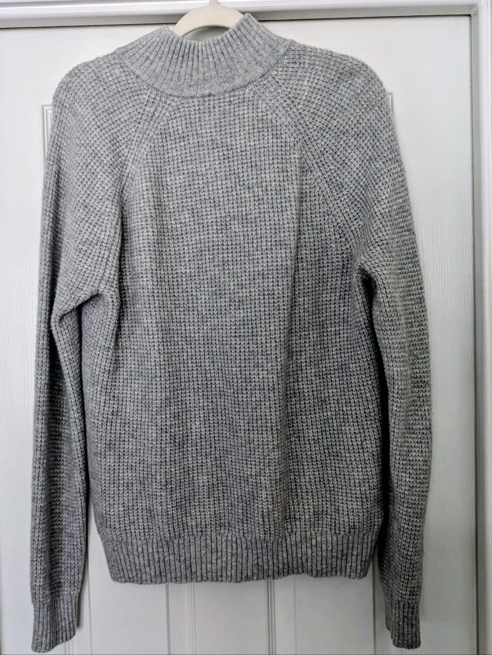 Banana Republic Light Gray Waffle Textured Henley Sweater Italian Wool Blend